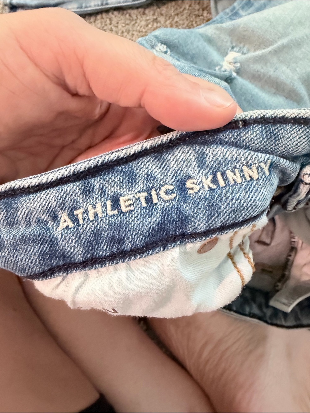 American Eagle Outfitters Blue Denim Jeans with Tan Stitching - Picture 5 of 5